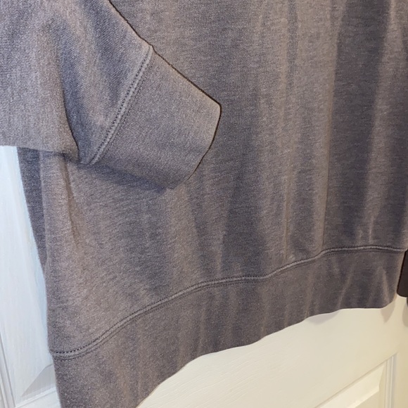 The North Face Men’s Medium. With hood. - Picture 5 of 8